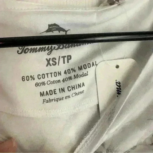 NWT Women's Tommy Bahama White Kansas City Chiefs Floral Victory T-Shirt Size XS - Picture 3 of 8